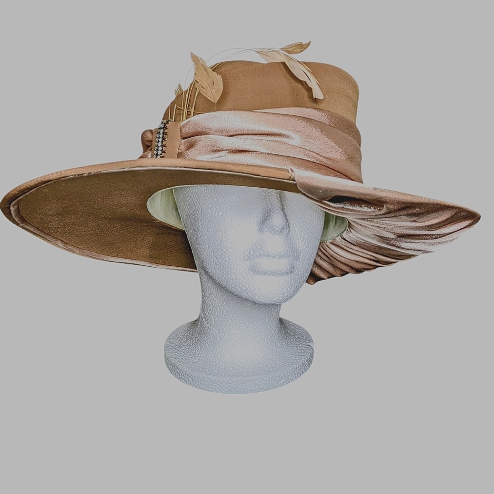BEN MARC WIDE BRIM DERBY/CHURCH  OLD MONEY GLAM SOPHISTICATED HANDMADE HAT.RARE